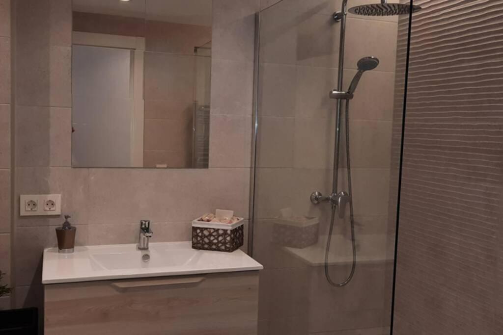 Apartamentos Milan 2 Oviedo Exterior foto